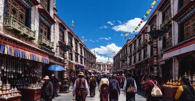 Essential China Group Tour with Lhasa & Chengdu Pandas